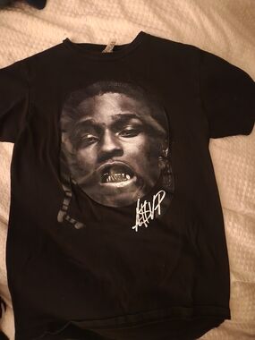 Black Graphic Crewneck T-Shirt with Portrait Print